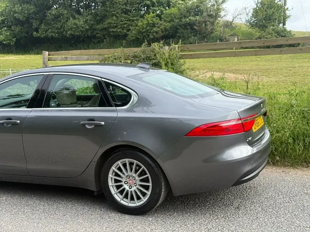 Used Jaguar XF Prestige 2016 Grey Sedan