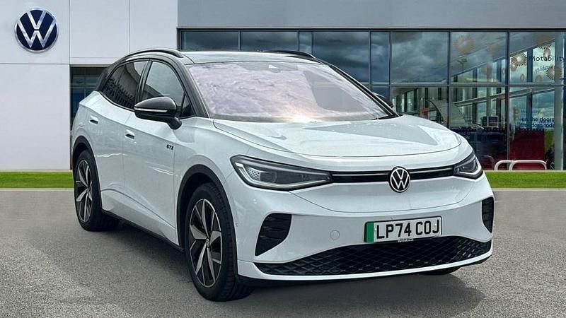 White Used 2025 VW ID.4 GTX SUV | £32,798 (Fair price) - Image 1/4