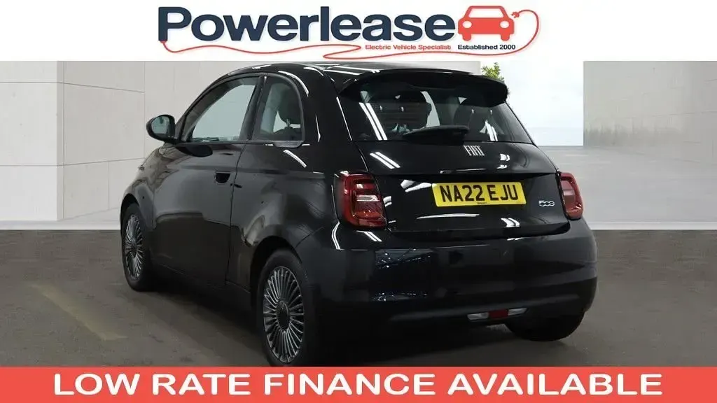 Usado Fiat 500e Icon 86 kW (118 HP) 2022 Preto Citadino