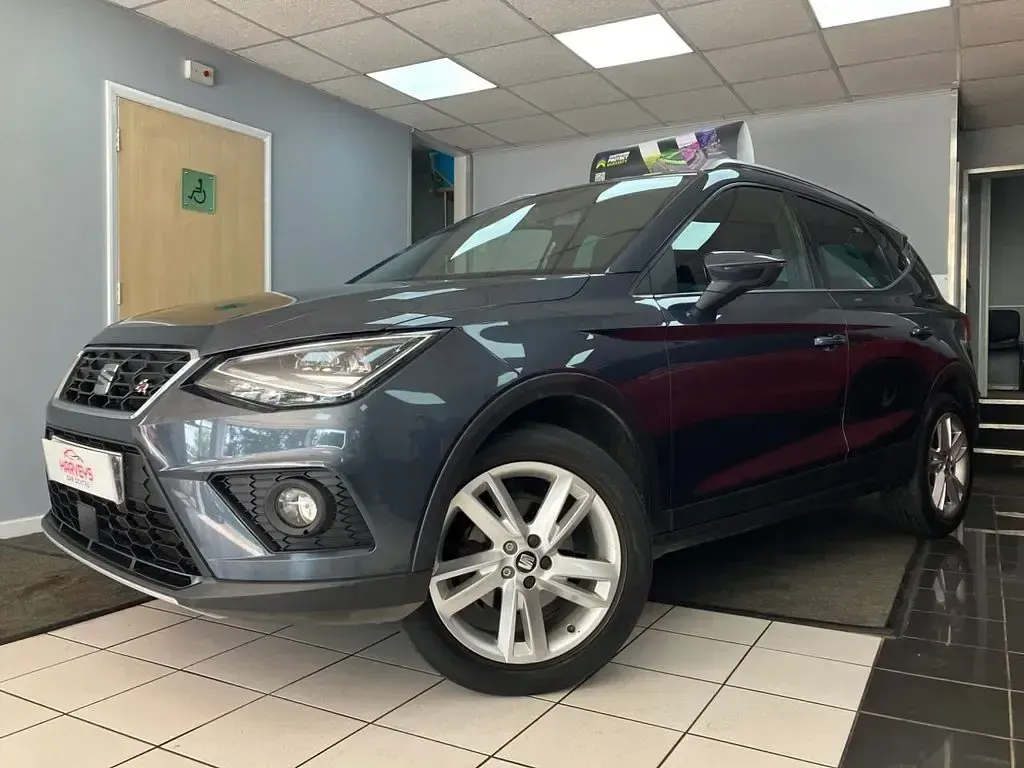 Used Seat Arona FR 115 HP (84 kW) 2019 Grey SUV