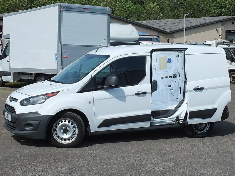 Used Ford Transit Connect 75 HP (55 kW) 2018 White MPV