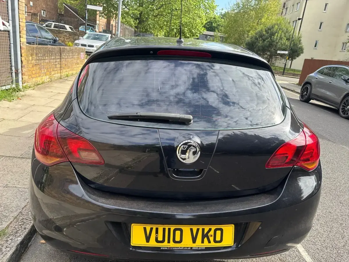 Used Vauxhall Astra 2010 Black Hatchback