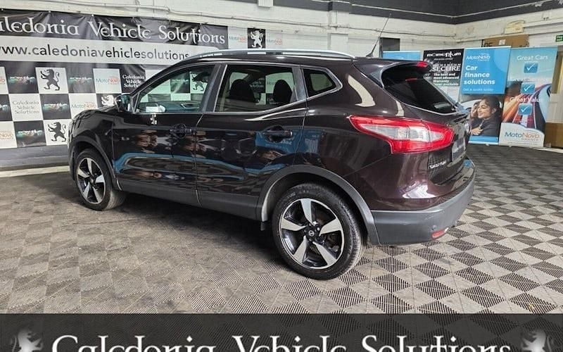 Used Nissan Qashqai N-Connecta 116 HP (85 kW) 2017 SUV