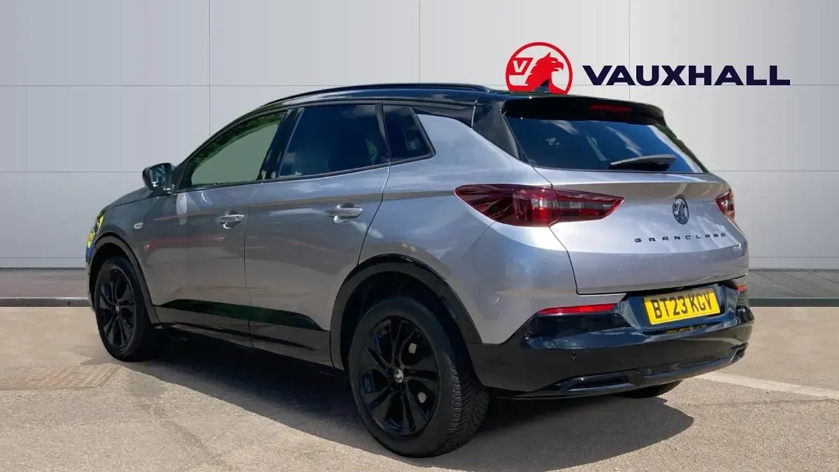 Used Vauxhall Grandland X 131 HP (96 kW) 2023 Grey SUV
