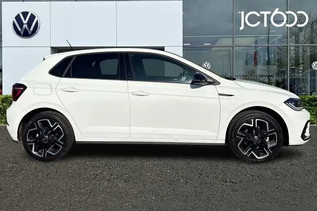 Used VW Polo Black Edition 115 HP (84 kW) 2026 White Hatchback