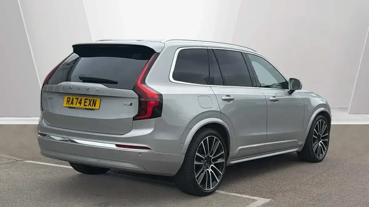 Used Volvo XC90 Ultra 455 HP (334 kW) 2025 Silver SUV