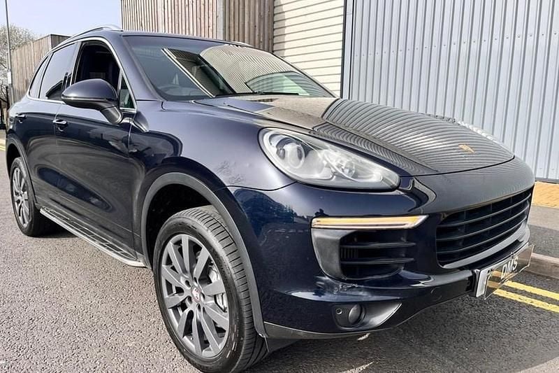 Used Porsche Cayenne 385 HP (283 kW) 2016 SUV