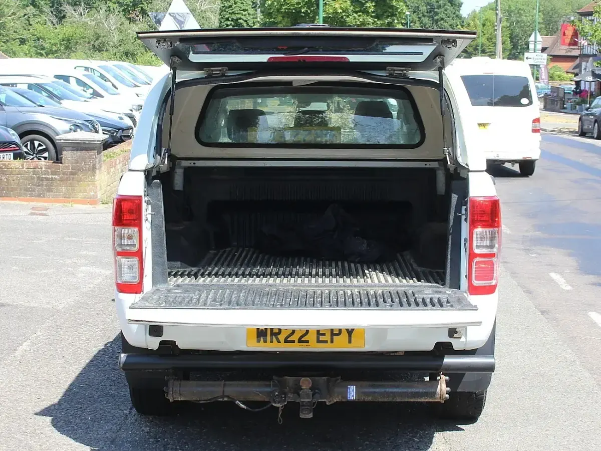 Used Ford Ranger XLT 170 HP (125 kW) 2022 White Pickup