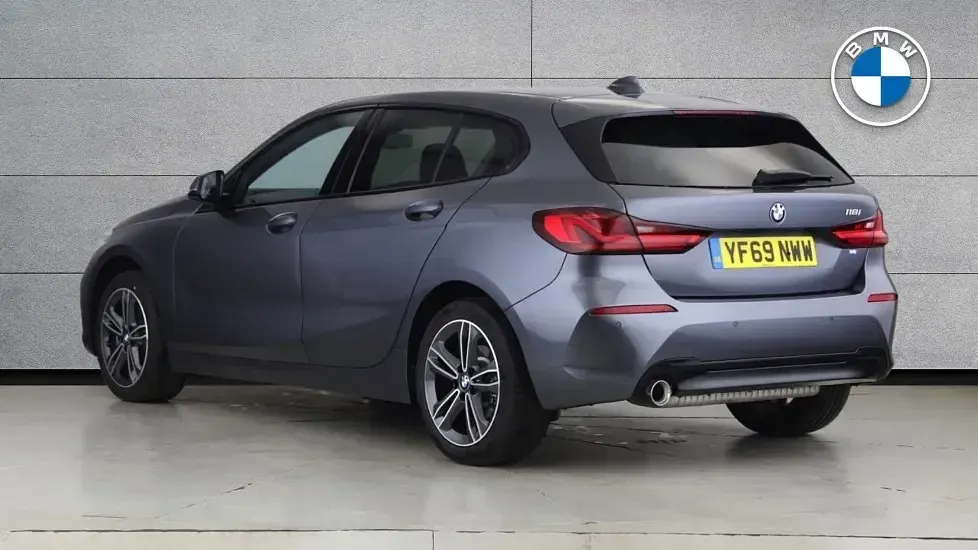 Used BMW 118 Sport Line 138 HP (101 kW) 2019 Grey Hatchback