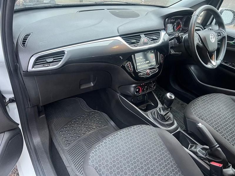 Używany Vauxhall Corsa 2018 Biały Hatchback