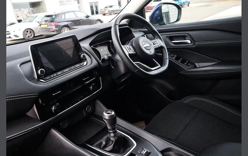 Used Nissan Qashqai Acenta Premium 138 HP (101 kW) 2023 Blue SUV