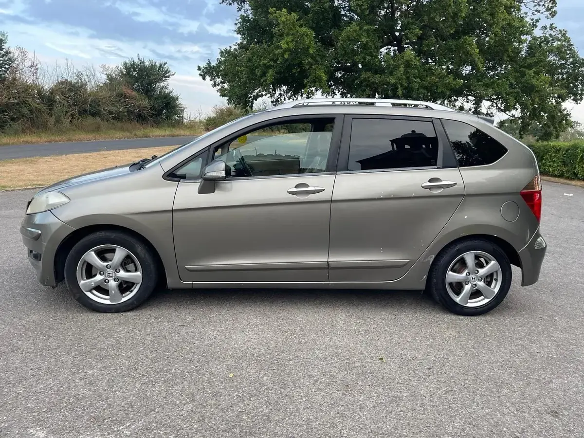Used Honda FR-V EX 140 HP (102 kW) 2007 Grey MPV