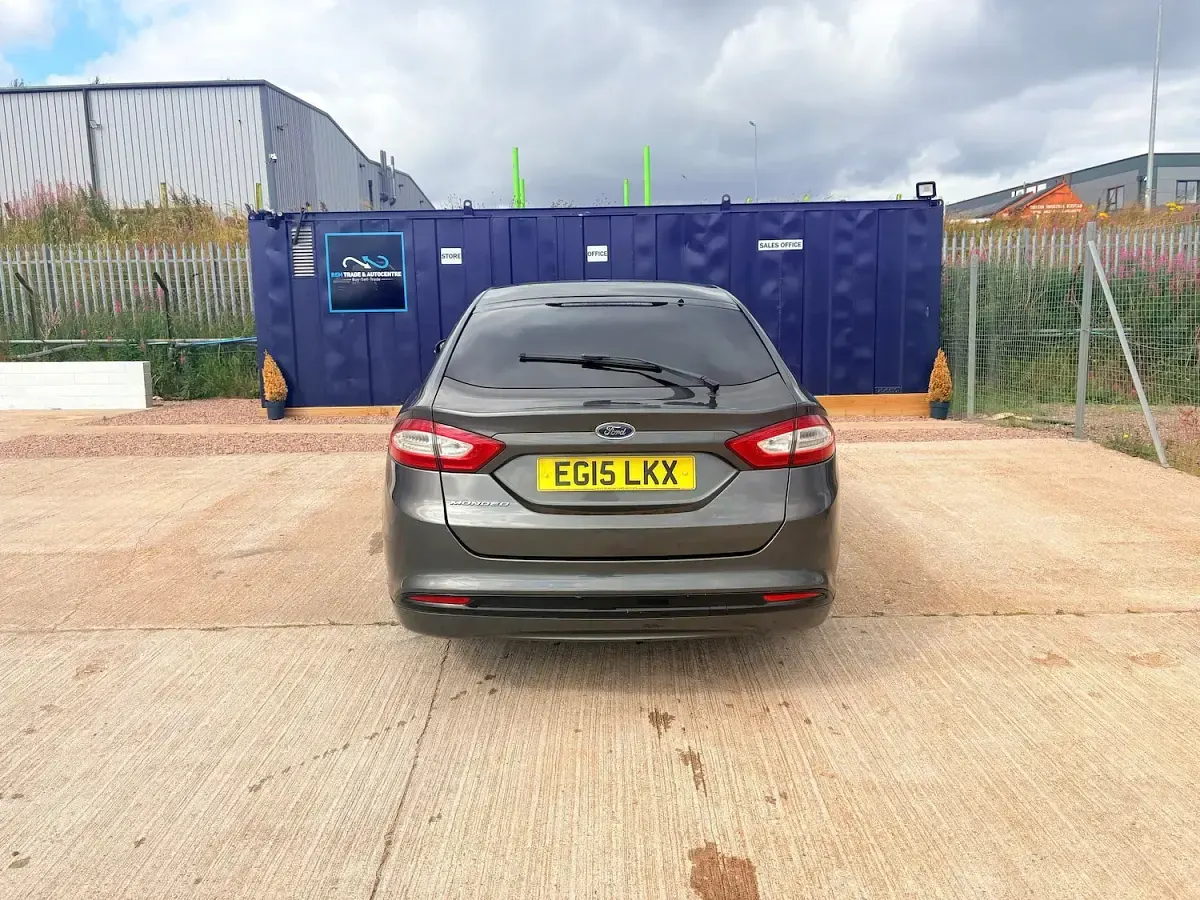 Used Ford Mondeo Titanium 2015 Grey Hatchback