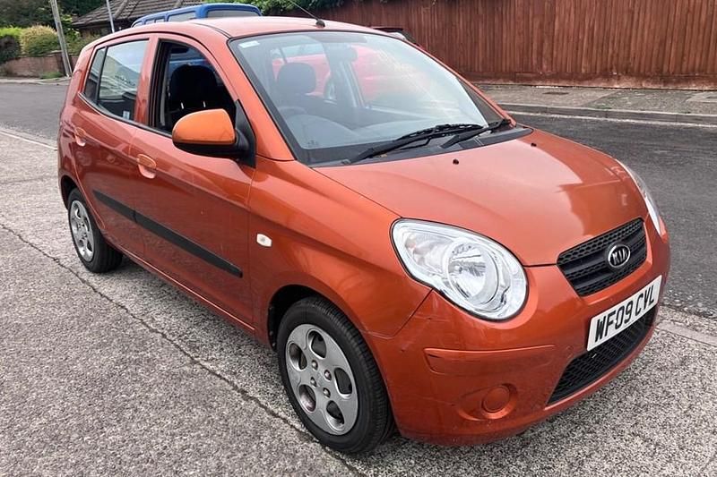 Orange Used 2009 Kia Picanto 4 Hatchback | £1,995 (Good price) - Image 1/1