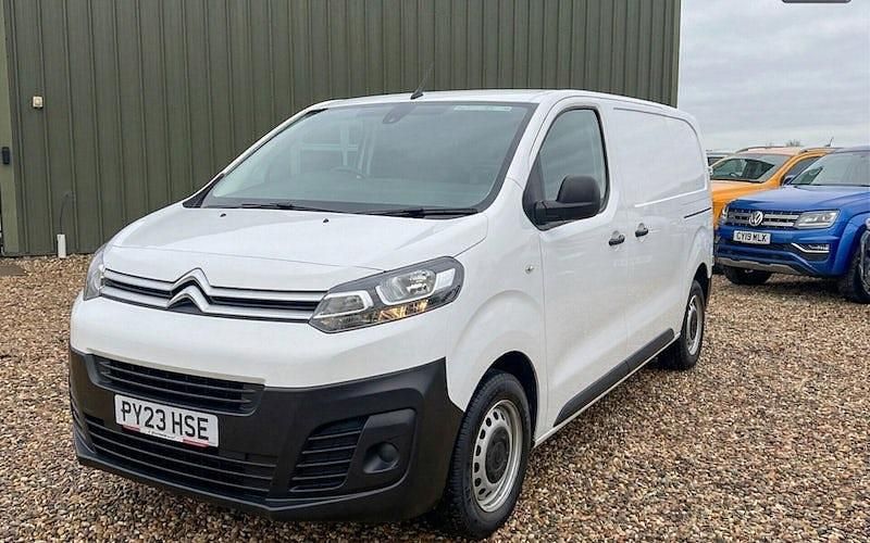 Used Citroën Dispatch 145 HP (106 kW) 2023 White MPV