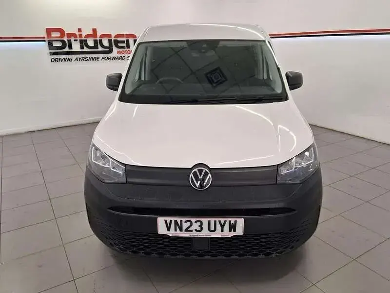 Used VW Caddy S 102 HP (75 kW) 2023 White MPV