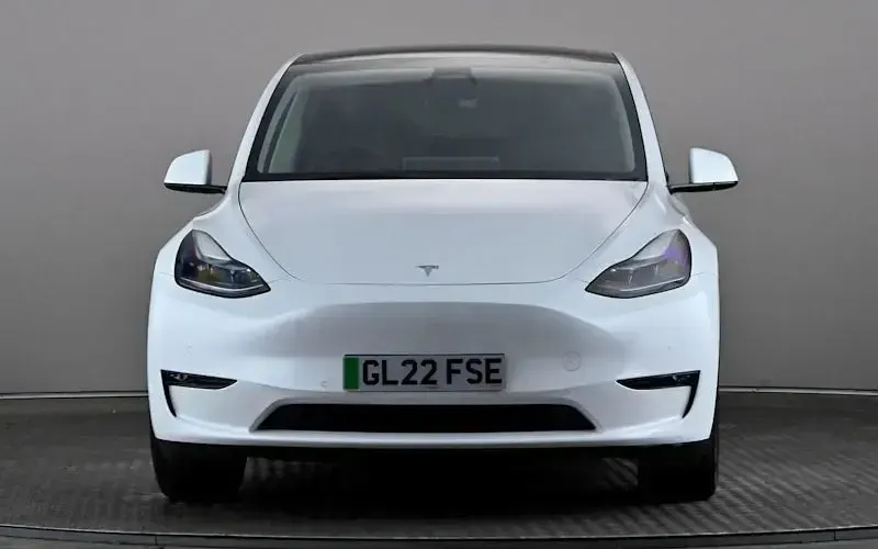 Used Tesla Model Y Long Range AWD 286 kW (389 HP) 2025 SUV