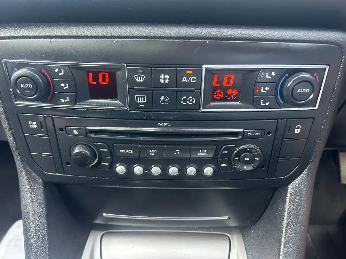 Used Citroën C5 VTR Sport 2009 Silver Sedan