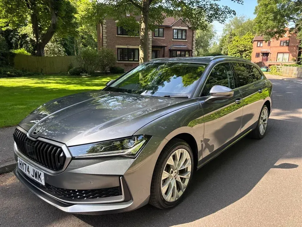 Used Skoda Superb SE L 150 HP (110 kW) 2024 Grey Estate
