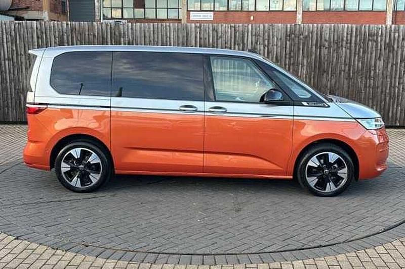 Used VW Multivan Style 150 HP (110 kW) 2025 Silver MPV