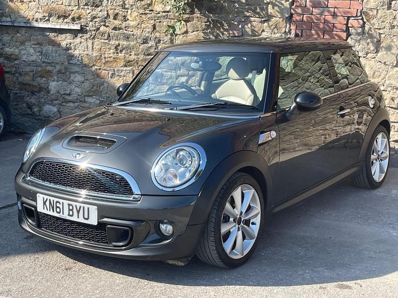 Used Mini Cooper S Hatch 184 HP (135 kW) 2011 Grey Hatchback