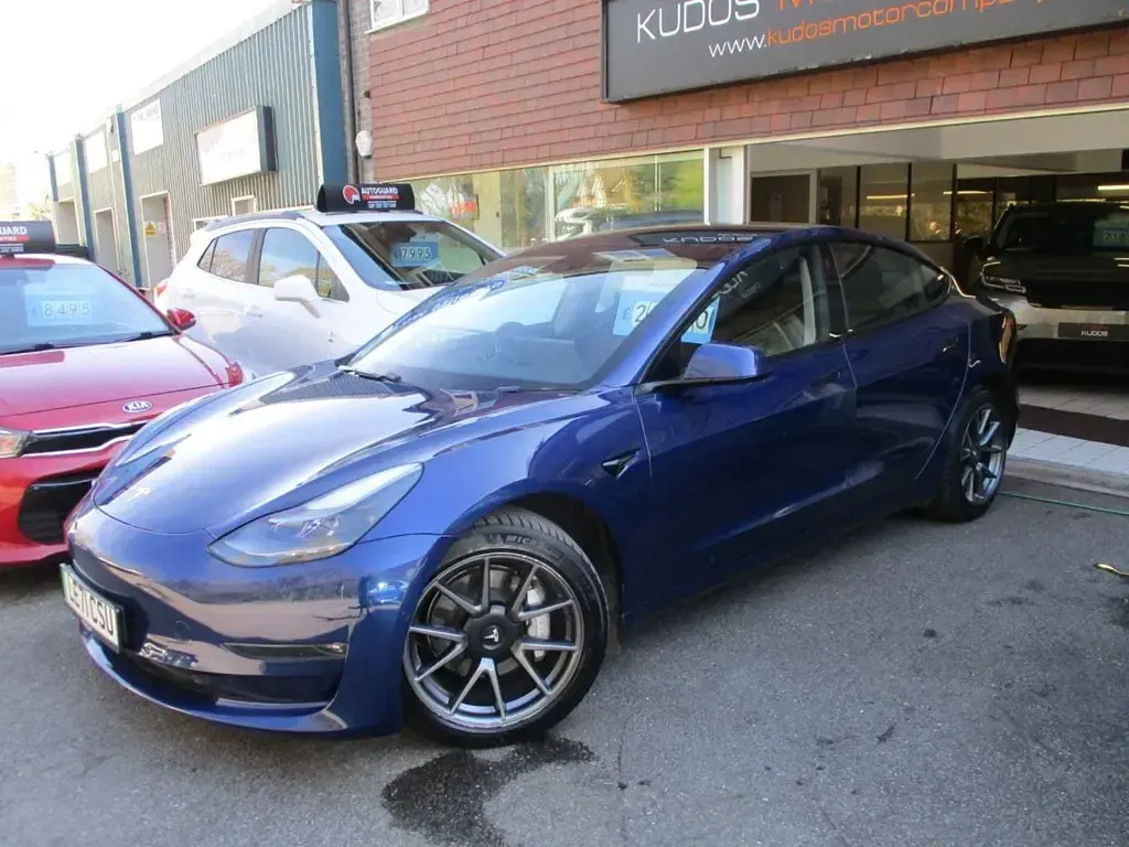 Used Tesla Model 3 Long Range AWD 366 kW (498 HP) 2022 Blue Sedan