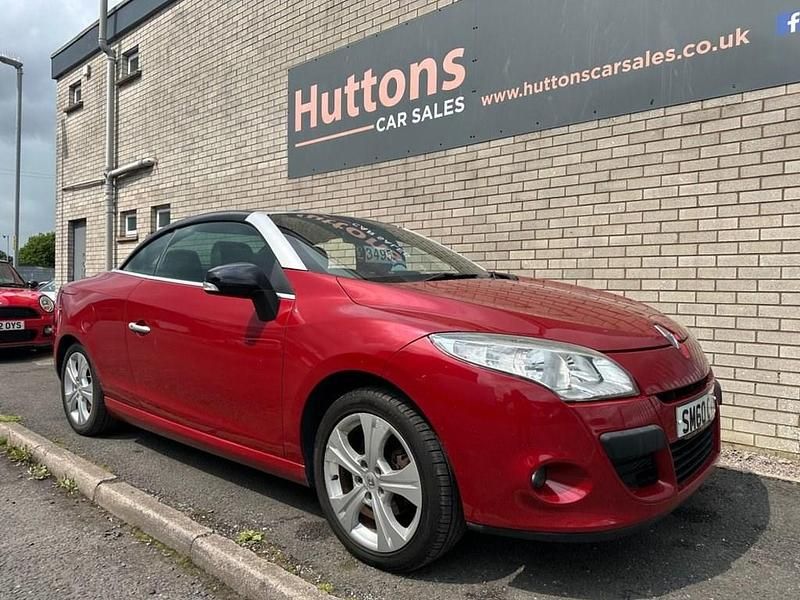 Red Used 2010 Renault Mégane Cabriolet Dynamique Cabriolet | £3,495 - Image 1/4