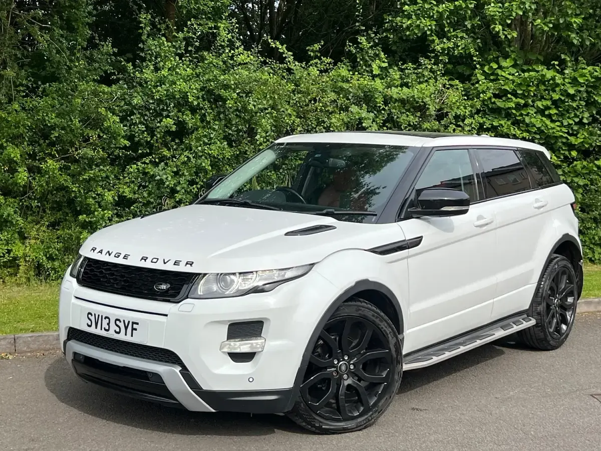 Used Land Rover Range Rover evoque Dynamic 190 HP (139 kW) 2013 White SUV
