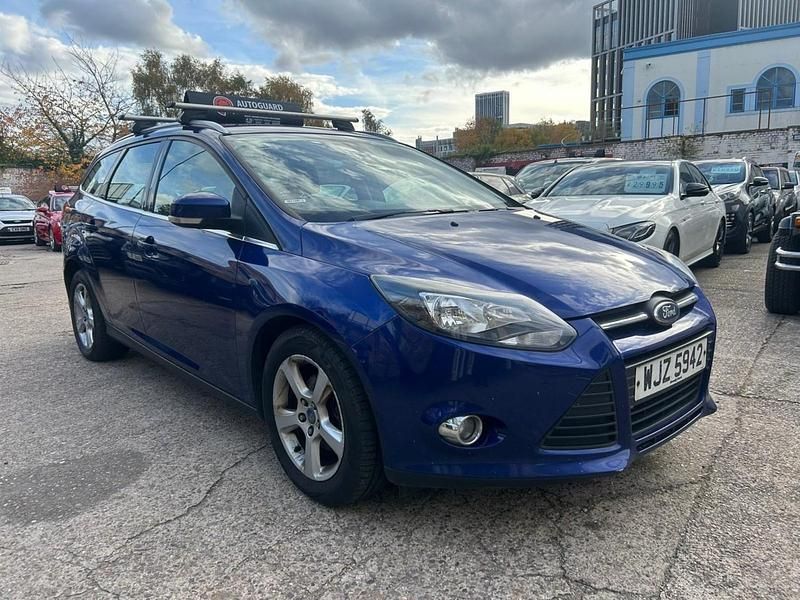 Blue Used 2014 Ford Focus Zetec Estate | £2,490 (Good price) - Image 1/3