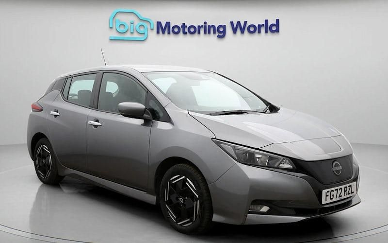Used 2025 Nissan Leaf Acenta Hatchback | £10,100 (Good price) - Image 1/4