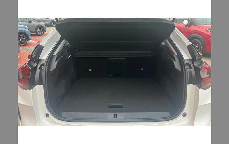 Used Citroën C4 PureTech 131 HP (96 kW) 2023 White SUV