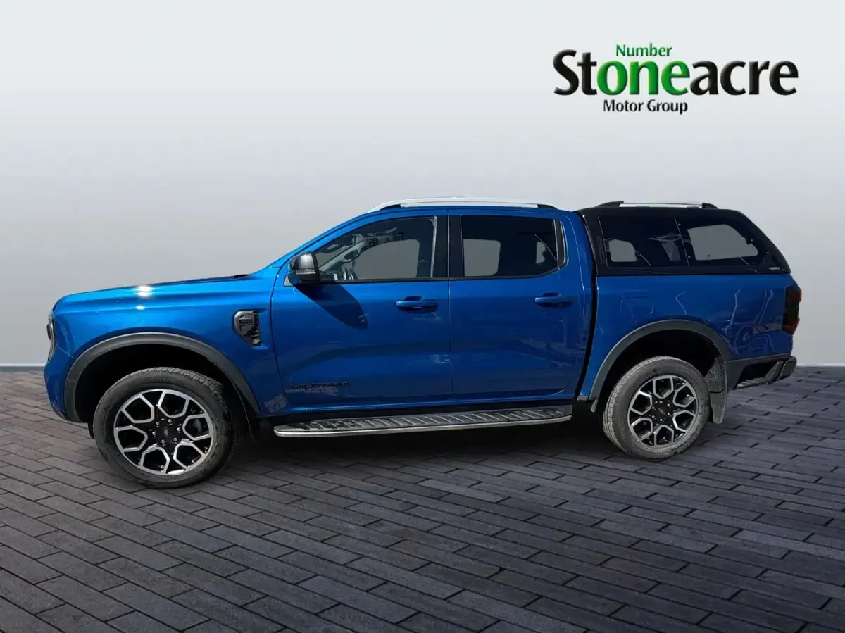 Second-hand Ford Ranger Wildtrack 202 CP (148 kW) 2025 Albastru Pickup
