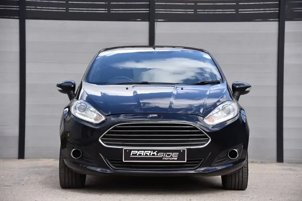 Second-hand Ford Fiesta ST-Line 125 CP (91 kW) 2017 Negru Hatchback