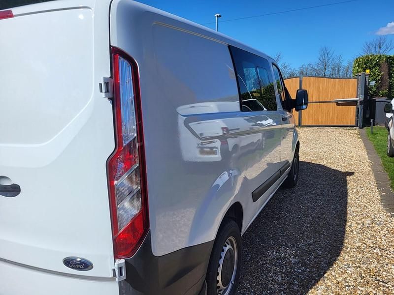 Used Ford Transit Custom 100 HP (73 kW) 2016 White Van