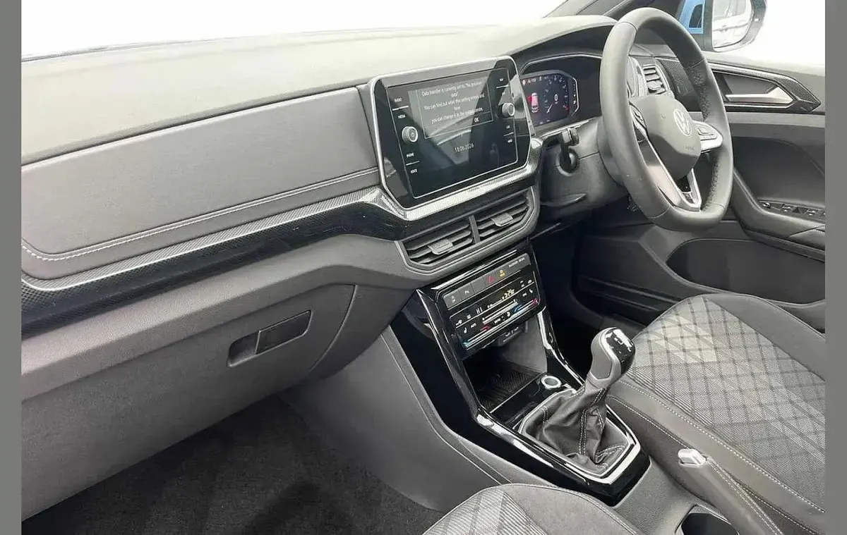 New VW T-Cross R-line 115 HP (84 kW) 2026 Blue SUV