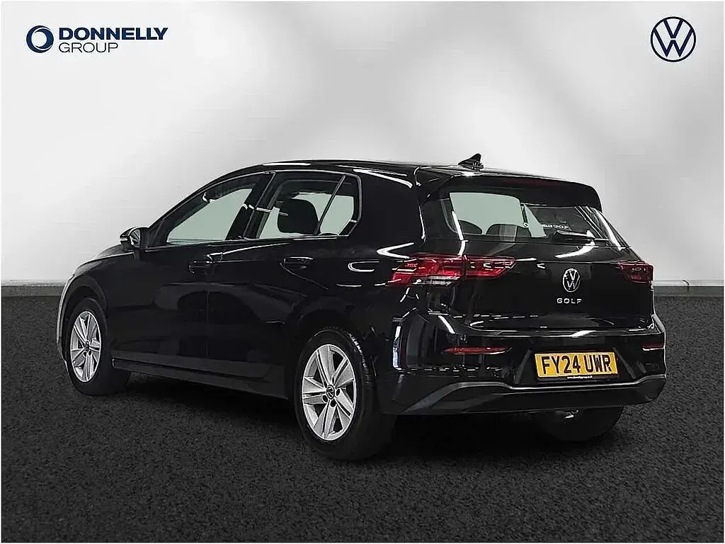 Used VW Golf VIII 115 HP (84 kW) 2024