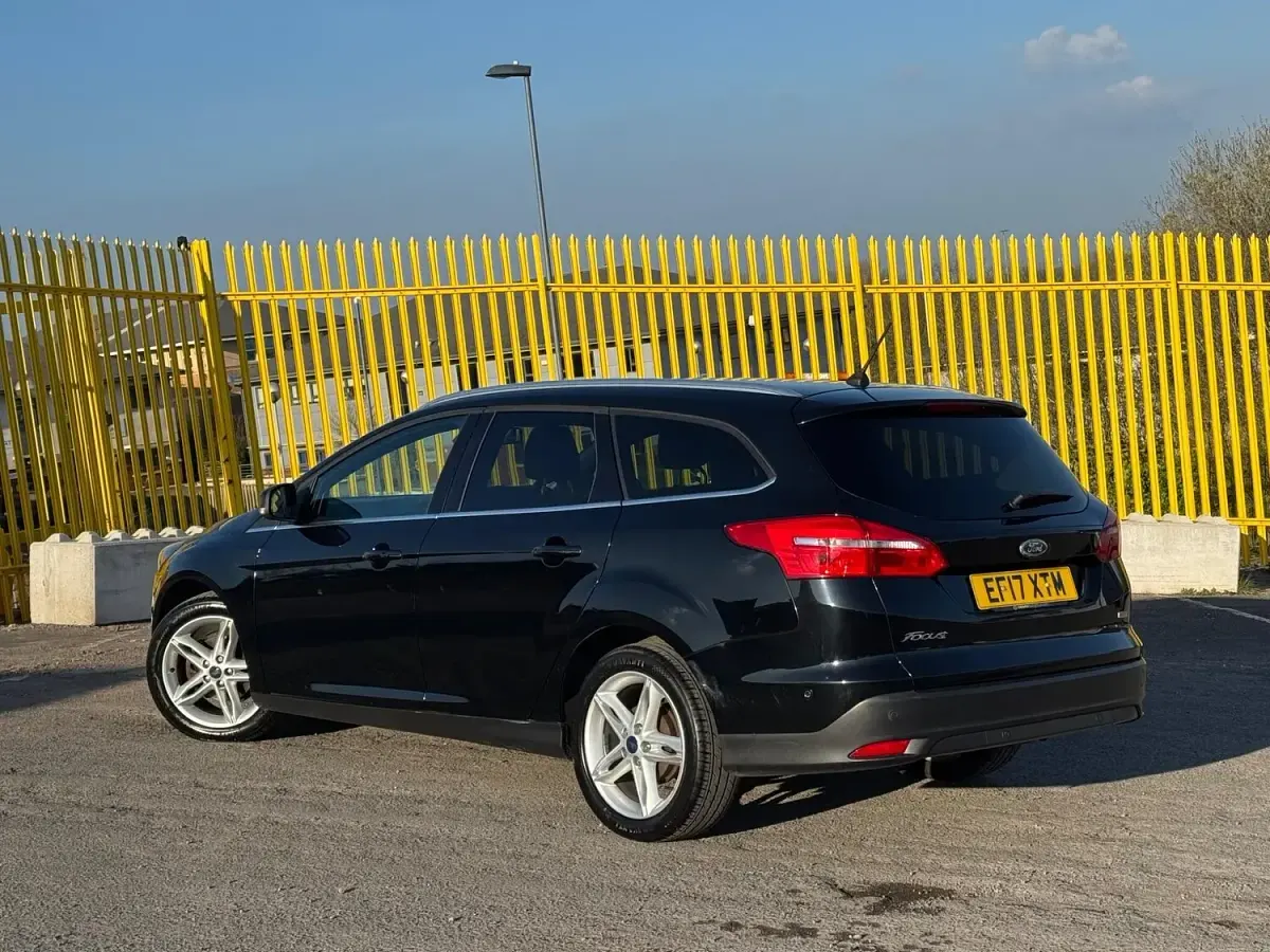 Used Ford Focus Titanium 2017 Black Estate