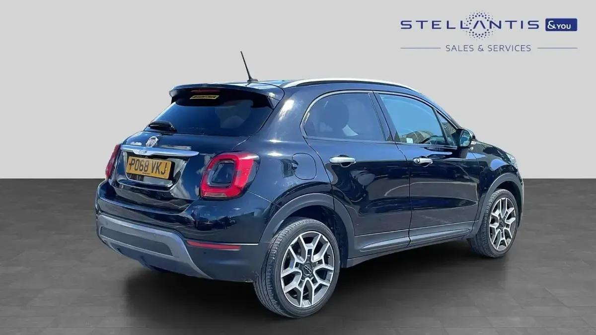 Used Fiat 500X Cross Plus 120 HP (88 kW) 2018 Black SUV