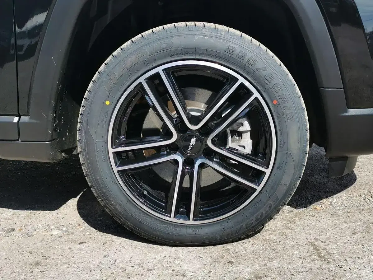 Used Jeep Compass Limited 237 HP (174 kW) 2024 Black SUV