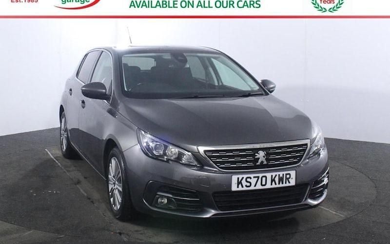Second-hand Peugeot 308 Allure 131 CP (96 kW) 2021 Hatchback