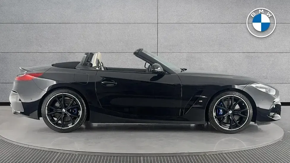 Used BMW Z4 M Sport 335 HP (246 kW) 2023 Black Cabriolet