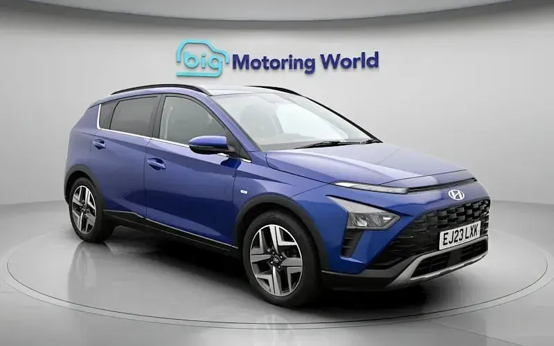 Used Hyundai Bayon Premium 101 HP (74 kW) 2023 Blue SUV