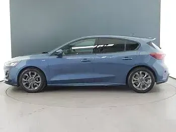 Used Ford Focus ST-Line 2022 Blue Hatchback