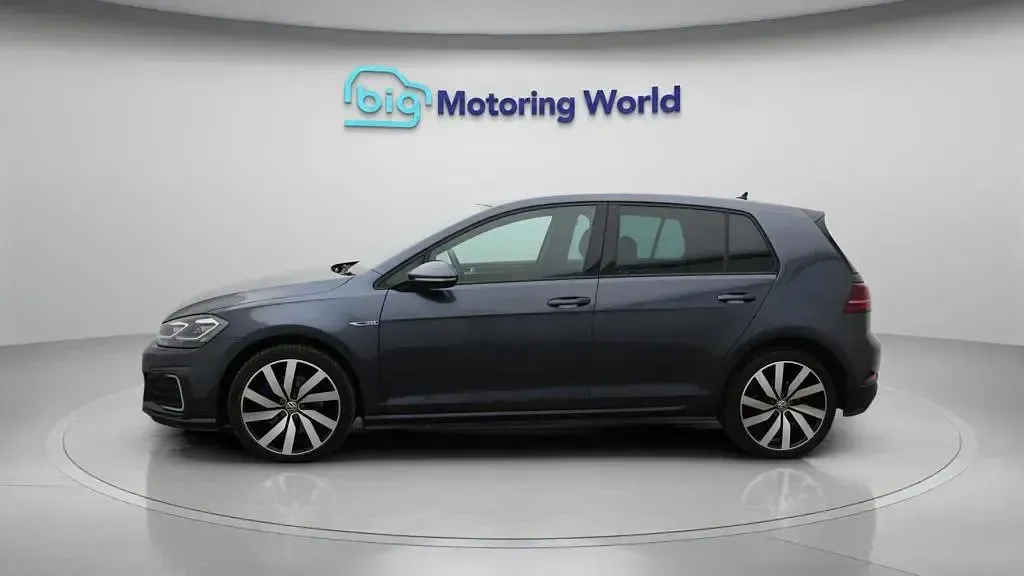 Used VW Golf VII Advance 204 HP (150 kW) 2020 Blue Hatchback