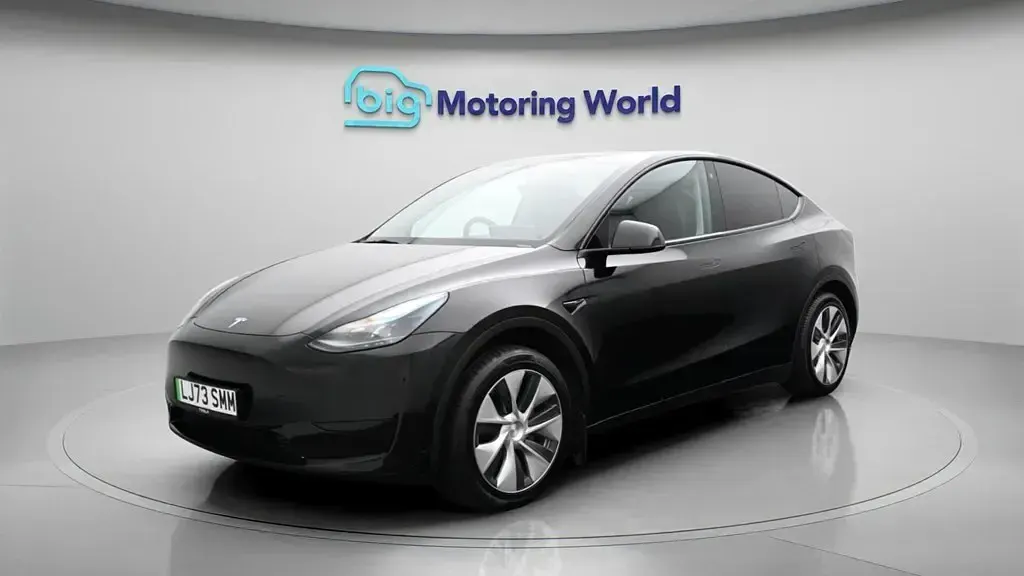 Używany Tesla Model Y RWD 254 kW (346 KM) 2023 SUV