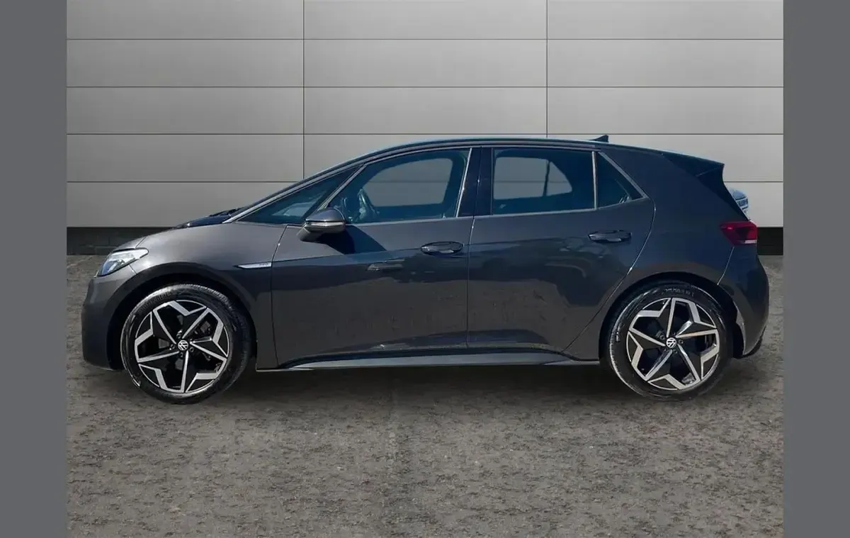 Usado VW ID.3 Pro Performance 150 kW (204 CV) 2020 Gris Utilitario