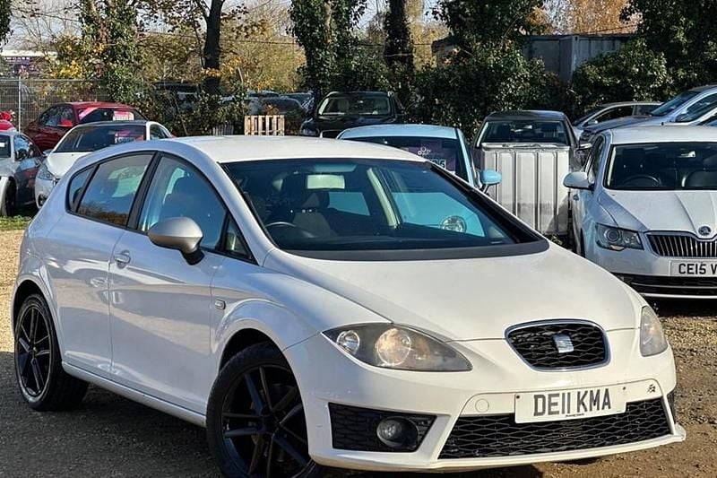 White Used 2011 Seat Leon FR Hatchback | £2,495 (Good price) - Image 1/1