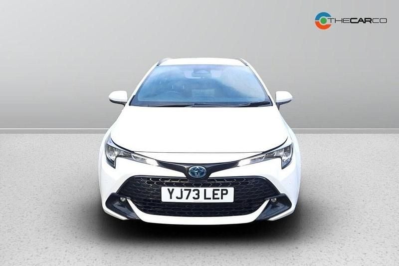 Used Toyota Corolla 2024 White Estate