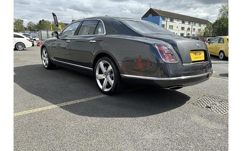 Used Bentley Mulsanne 537 HP (394 kW) 2019 Sedan