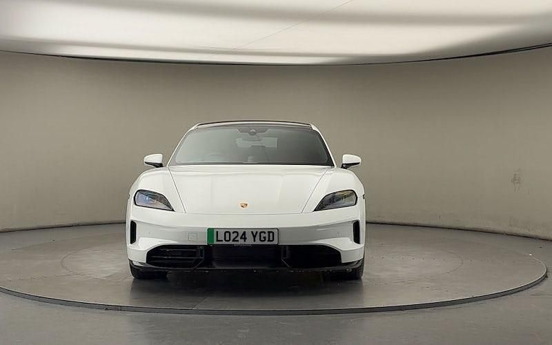 Used Porsche Taycan Performance Package 339 kW (462 HP) 2024 White Sedan